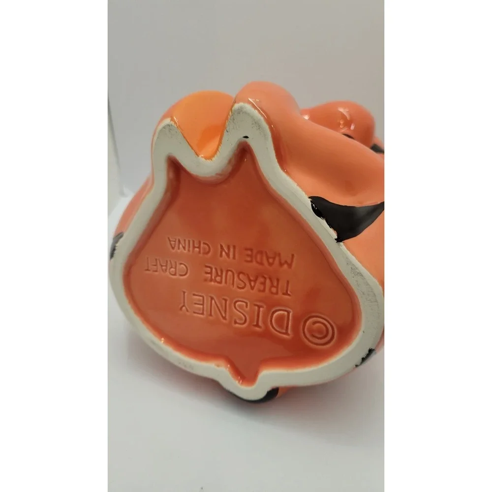 Disney Treasure Craft Tigger with Lady Bug Ceramic Cookie Jar Vintage 13 Inch